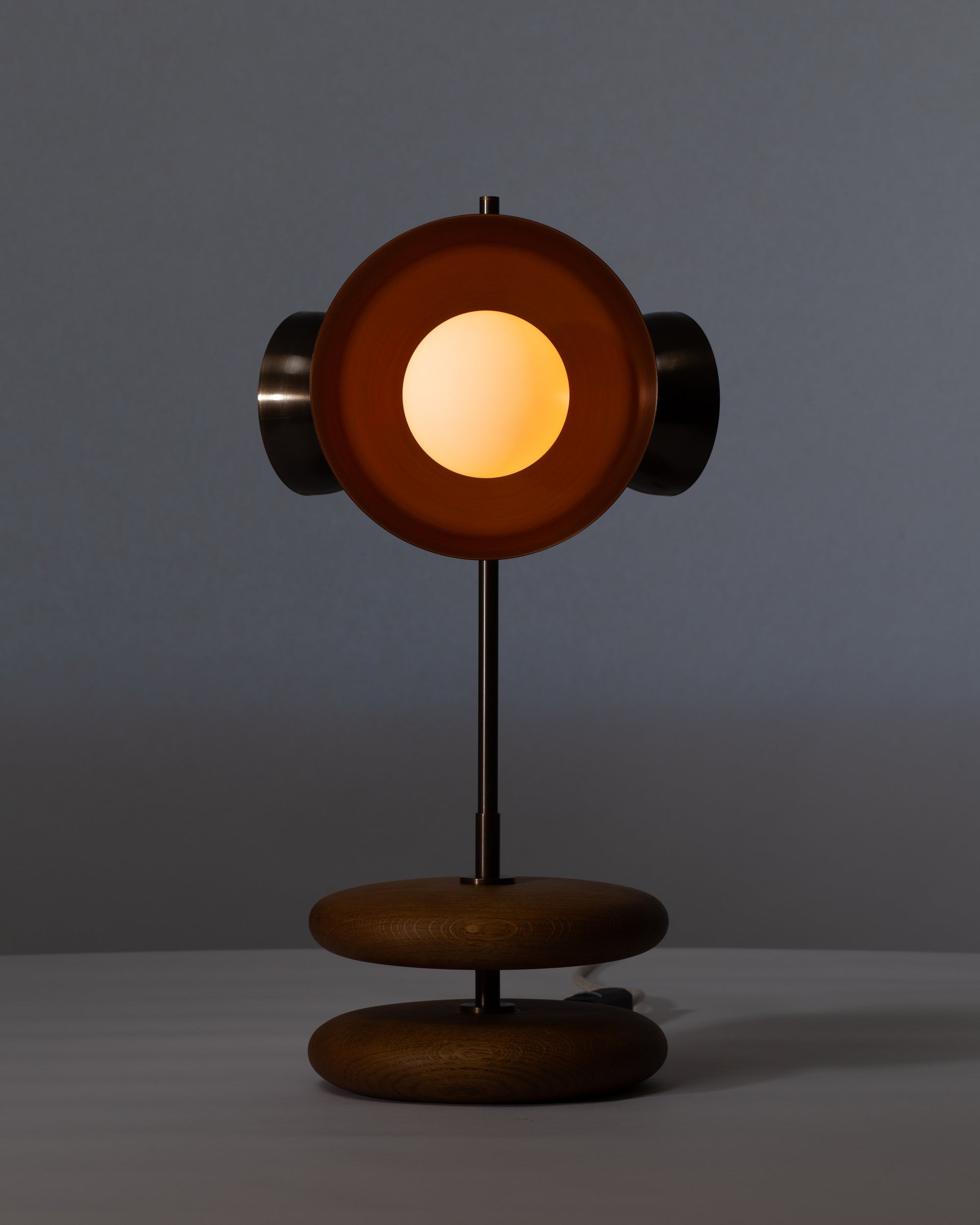 Smoked Oak Double Pebble Sphere Bronze Dome Table Lamp
