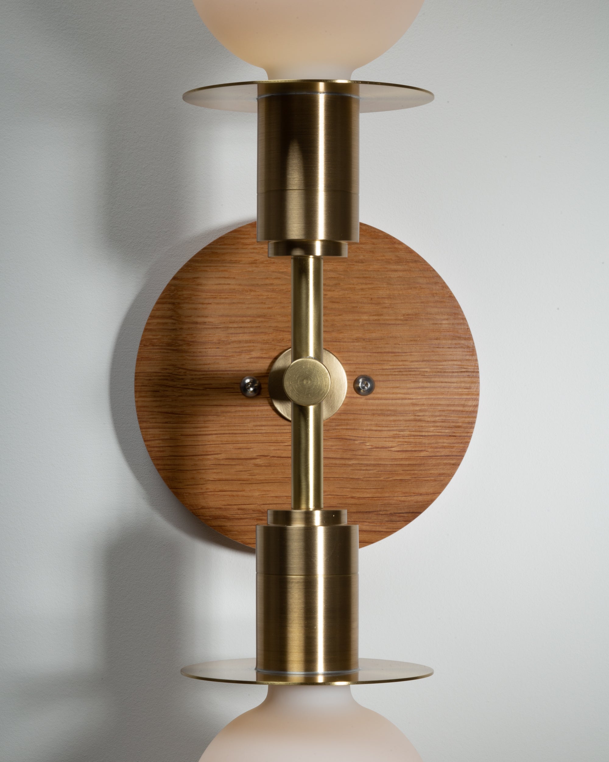 Double Sphere Disc Oak Mount Wall Light Sconce