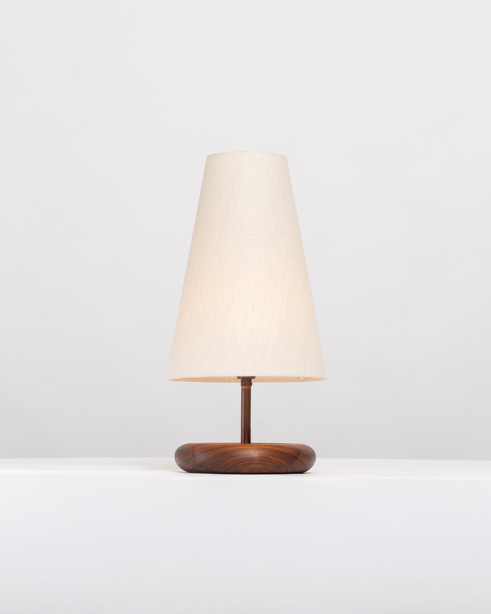 Natural Linen Cone Walnut Table